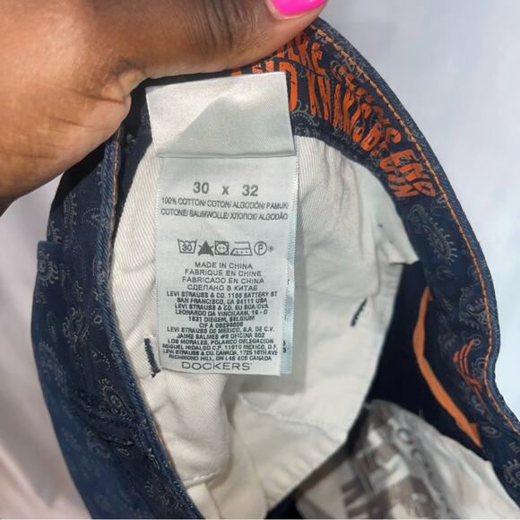 Dockers Alpha Slouch Khaki Pants Size 30 - Picture 6 of 6